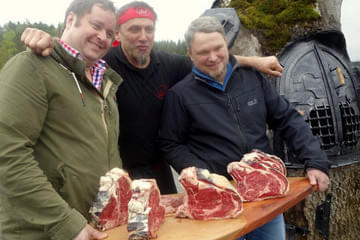 Video - Kohlenerhof Grillen mit Leo & Franz Bild 7