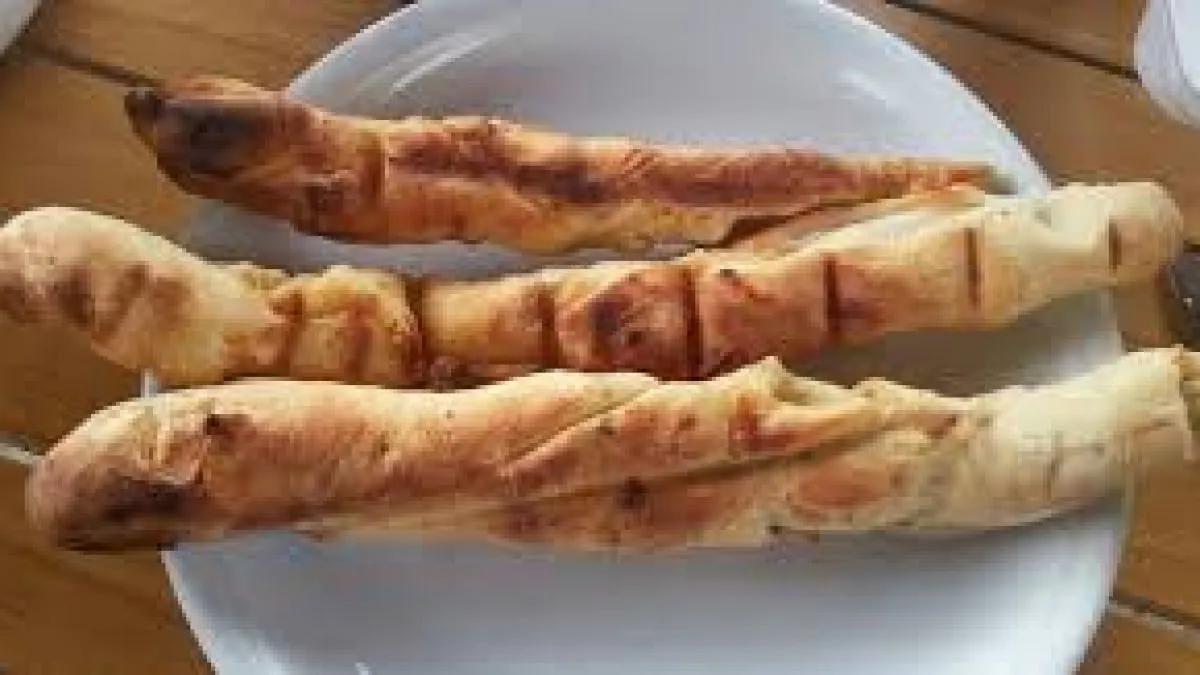 Knoblauchstangerl